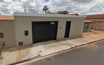 Casa no Ipê Amarelo, Frutal, MG