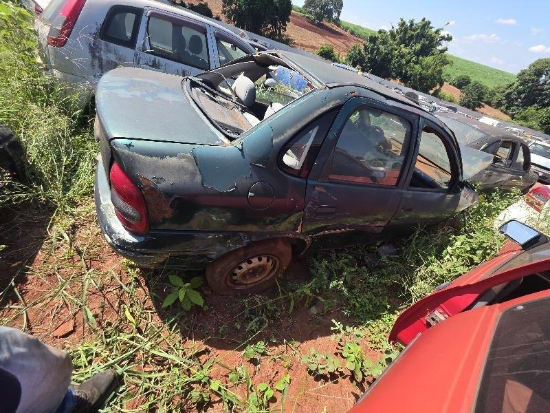 Chevrolet Corsa Wind