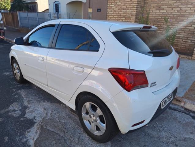 Chevrolet Onix 1.4mt LT
