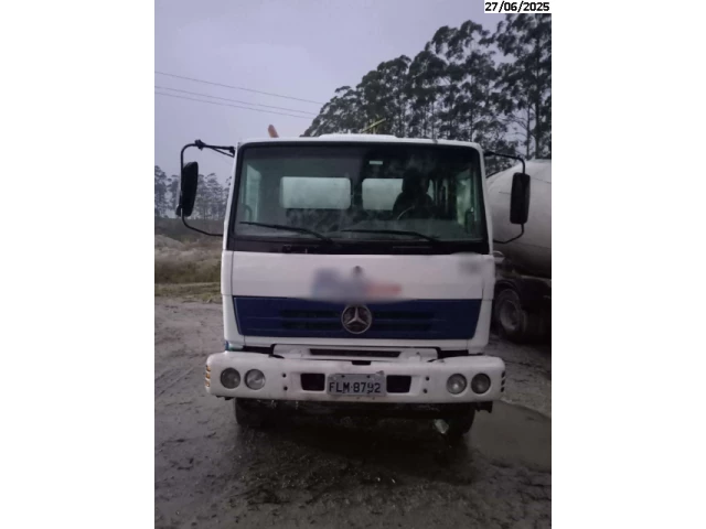 Mercedes-Benz Atron 2729 B 6x4