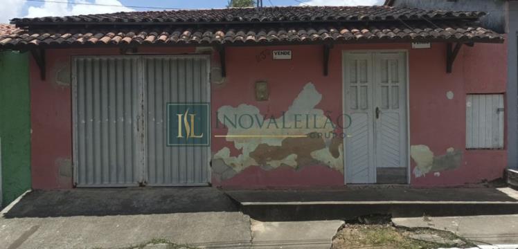 Casa nº 230 c/ 03 qtos , no Centro de Craíbas / AL