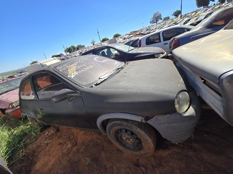 Chevrolet Corsa Wind