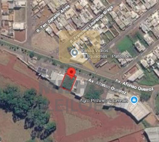 Lote de 336,10m² na Av. Afonso Queiroz