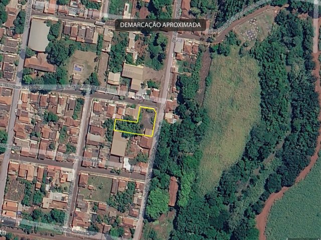 Residencia com terreno de 1.428 m² no corrego rico