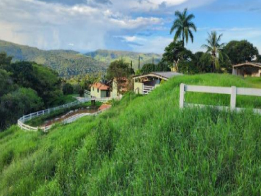 Área Rural - Estrada Grotão, s/n - Capitólio/MG
