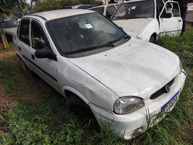 Chevrolet Corsa Wind
