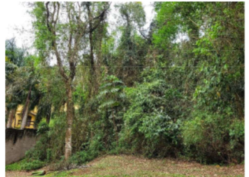 Direitos sobre Terreno de 1.408m² no Lot. Colonial Village em Cotia/SP
