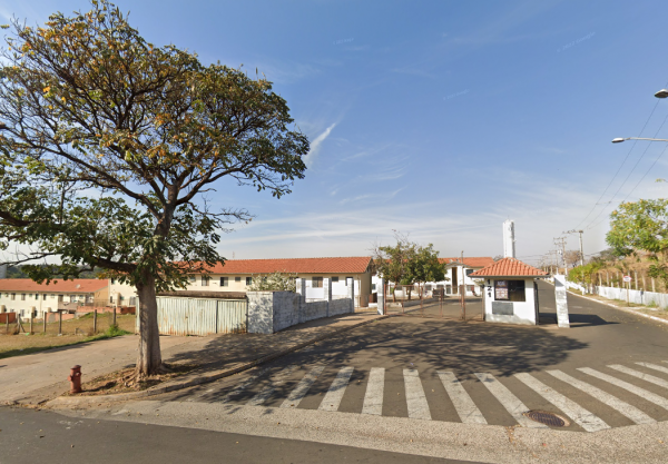 Apartamento + Vaga de Garagem | Dois dormitorios | Cond. Arnaldo Mazon