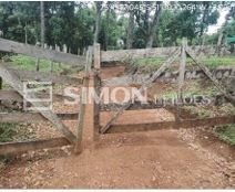 Terreno rural, situado na Área III destacada, terras de campos e matos de faxinais, com área total