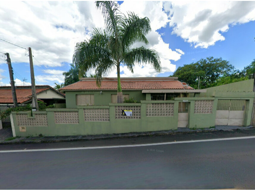 Casa - Avenida Antonio Joaquim de Moura Andrade, 1027 - Aguas de São Pedro/SP