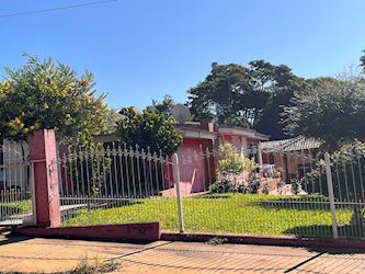 Casa - Centro - Três de Maio/RS