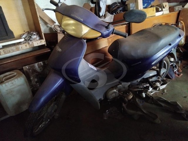 Honda C100 Biz ES