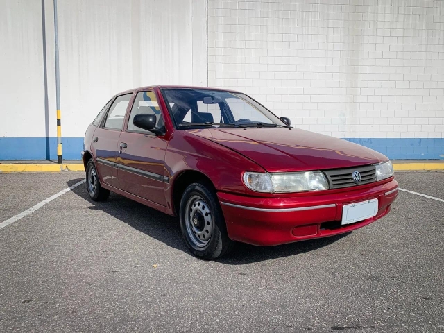 Volkswagen Pointer Gli 1.8